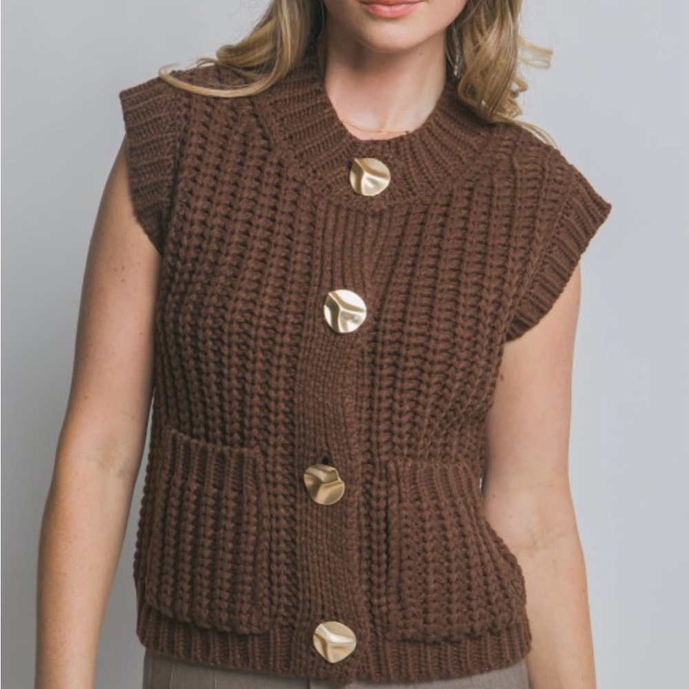 Brown Knit Sleeveless Chunky Sweater with Large Brushed Gold Buttons